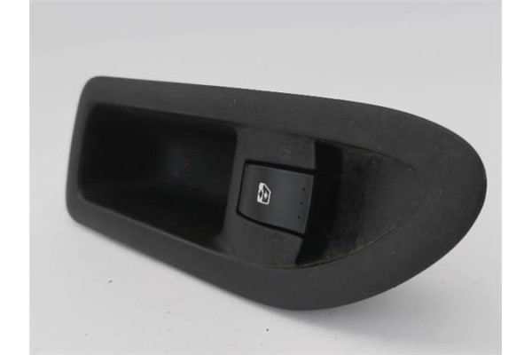 Recambio de mando elevalunas trasero izquierdo para renault laguna ii (bg0) 1.9 dci (bg1a, bg1w) referencia OEM IAM   