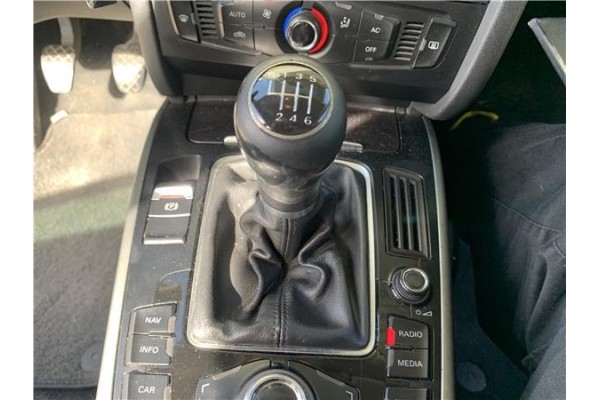Recambio de palanca de cambio para audi a4 avant (8k5) 2.0 básico referencia OEM IAM 8K0711055F  