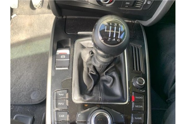 Recambio de palanca de cambio para audi a4 avant (8k5) 2.0 básico referencia OEM IAM 8K0711055F  