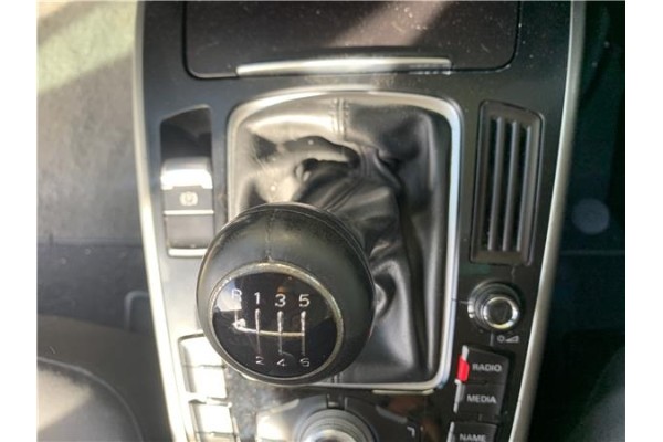 Recambio de palanca de cambio para audi a4 avant (8k5) 2.0 básico referencia OEM IAM 8K0711055F  