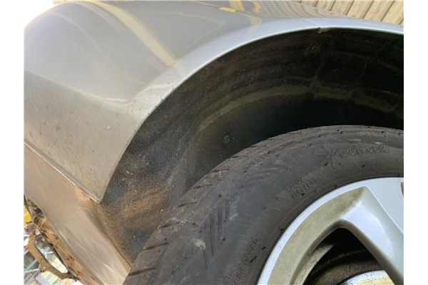 Recambio de pase rueda trasero derecho para audi a4 avant (8k5) 2.0 básico referencia OEM IAM 8K0810172C  