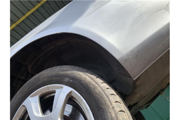 Recambio de pase rueda trasero izquierdo para audi a4 avant (8k5) 2.0 básico referencia OEM IAM 8K0810171B  