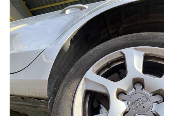 Recambio de pase rueda trasero izquierdo para audi a4 avant (8k5) 2.0 básico referencia OEM IAM 8K0810171B  