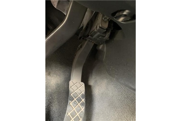 Recambio de pedal acelerador para audi a4 avant (8k5) 2.0 básico referencia OEM IAM 8K1721523A  