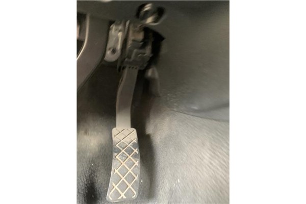 Recambio de pedal acelerador para audi a4 avant (8k5) 2.0 básico referencia OEM IAM 8K1721523A  