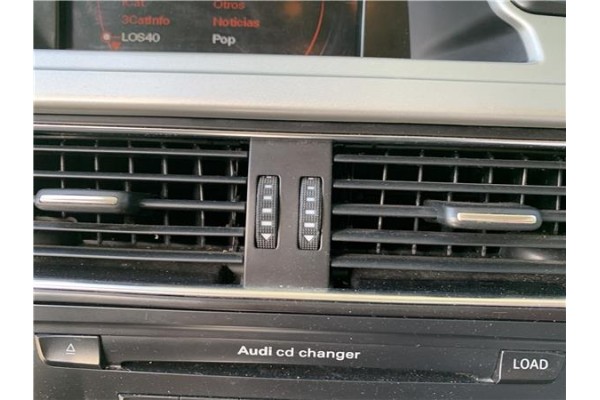 Recambio de rejilla entrada de aire para audi a4 avant (8k5) 2.0 básico referencia OEM IAM 8T1820951C 8K1820902CXTV 