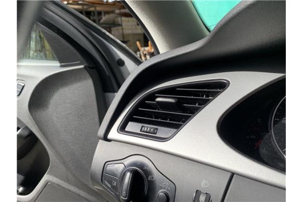 Recambio de rejilla entrada de aire para audi a4 avant (8k5) 2.0 básico referencia OEM IAM 8K1820902CXTV  