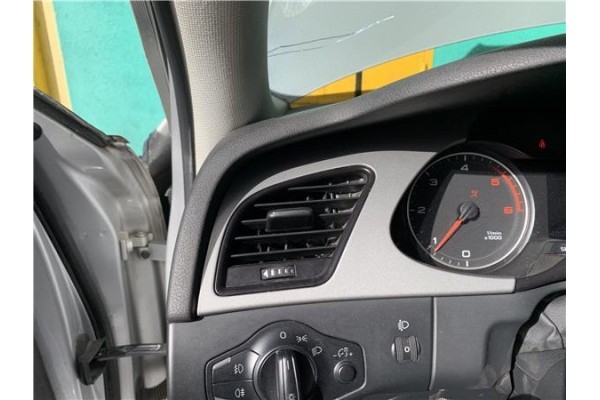 Recambio de rejilla entrada de aire para audi a4 avant (8k5) 2.0 básico referencia OEM IAM 8K1820902CXTV  