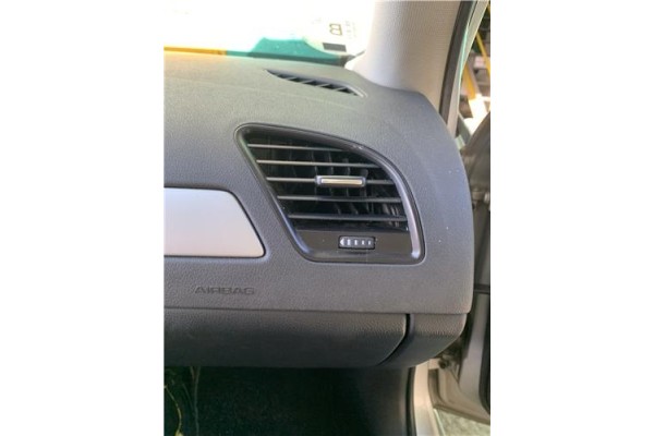 Recambio de rejilla entrada de aire para audi a4 avant (8k5) 2.0 básico referencia OEM IAM 8K1820902C  