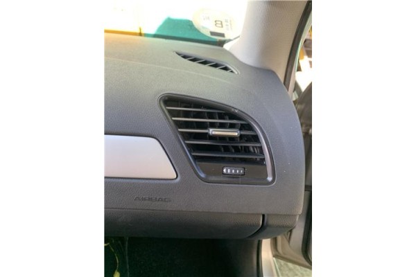 Recambio de rejilla entrada de aire para audi a4 avant (8k5) 2.0 básico referencia OEM IAM 8K1820902C  