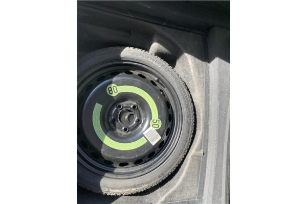 Recambio de rueda completa repuesto para audi a4 avant (8k5) 2.0 básico referencia OEM IAM 8K0601027 7,40E+09 
