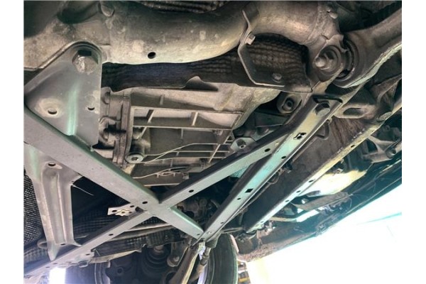 Recambio de subchasis para audi a4 avant (8k5) 2.0 básico referencia OEM IAM 8T0399315H 6208103591B8 