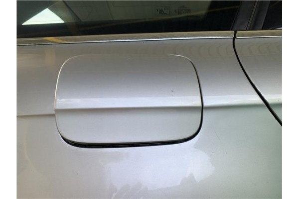 Recambio de tapa exterior combustible para audi a4 avant (8k5) 2.0 básico referencia OEM IAM 8K0010508T 8K0809907 