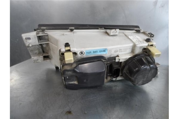 Recambio de faro delantero dcho para skoda octavia combi (1u5) 1.6 referencia OEM IAM 1U1941016E  1U1941018C , AUDI