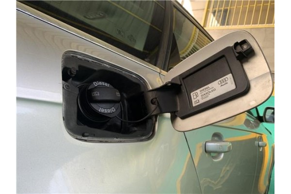 Recambio de tapa exterior combustible para audi a4 avant (8k5) 2.0 básico referencia OEM IAM 8K0010508T 8K0809907 