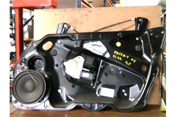 Recambio de elevalunas electrico delantero derecho para volkswagen passat berlina (3c2) 2.0 tdi 16v referencia OEM IAM 1K0959792