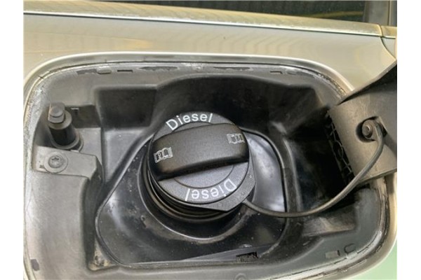 Recambio de tapon combustible para audi a4 avant (8k5) 2.0 básico referencia OEM IAM 8K0201550B 8K0201550K 