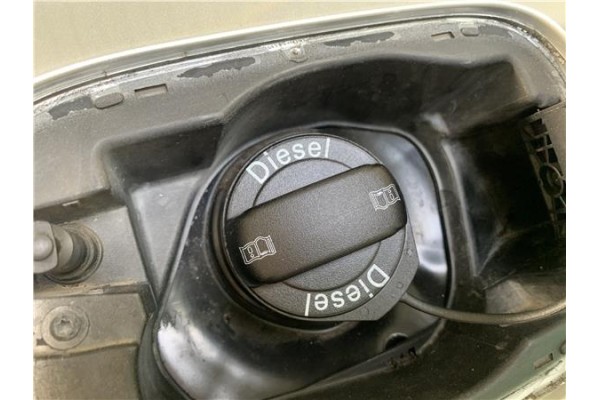 Recambio de tapon combustible para audi a4 avant (8k5) 2.0 básico referencia OEM IAM 8K0201550B 8K0201550K 