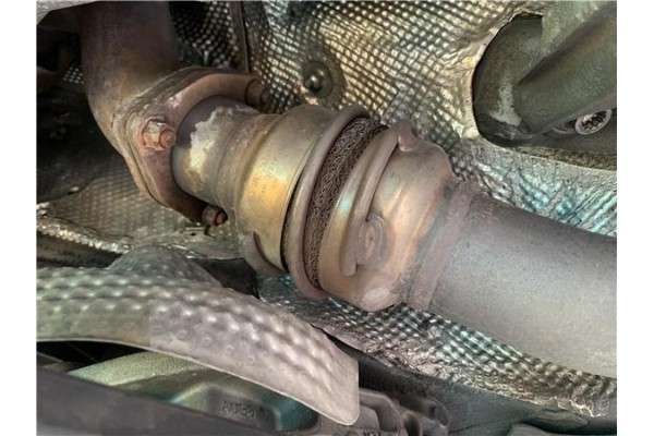 Recambio de tubo escape delantero para audi a4 avant (8k5) 2.0 básico referencia OEM IAM 4B0253097C 08T135 
