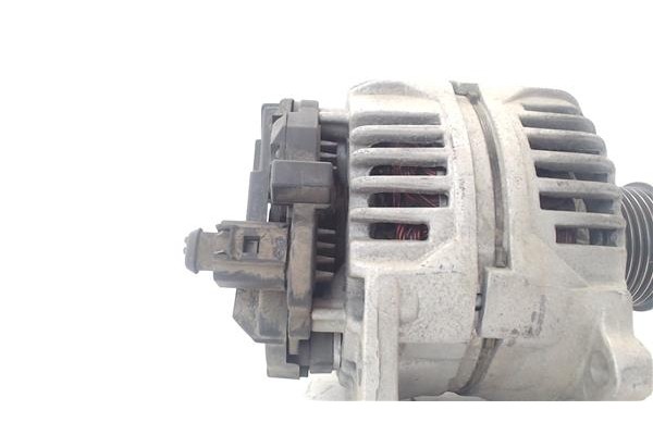 Recambio de alternador para seat toledo (1m2) 1.9 tdi referencia OEM IAM 8EL011710381 028903018X 