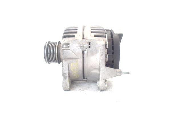Recambio de alternador para seat toledo (1m2) 1.9 tdi referencia OEM IAM 8EL011710381 028903018X 