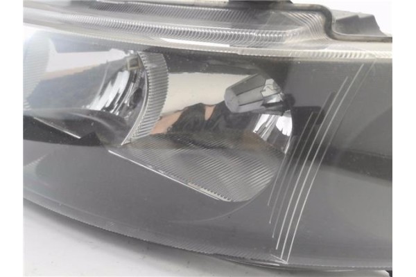 Recambio de faro delantero izquierdo para seat toledo (1m2) 1.9 tdi referencia OEM IAM 1M1941015  