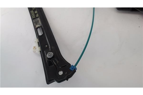 Recambio de elevalunas electrico delantero izquierdo para bmw serie 1 berlina 5p (f20) 2.0 116d referencia OEM IAM 724256109  