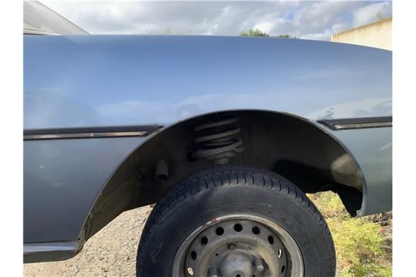 Recambio de aleta delantero derecha para peugeot 604 2.3 srd-turbo referencia OEM IAM 784046  