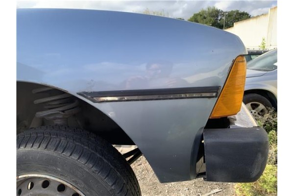 Recambio de aleta delantero derecha para peugeot 604 2.3 srd-turbo referencia OEM IAM 784046  