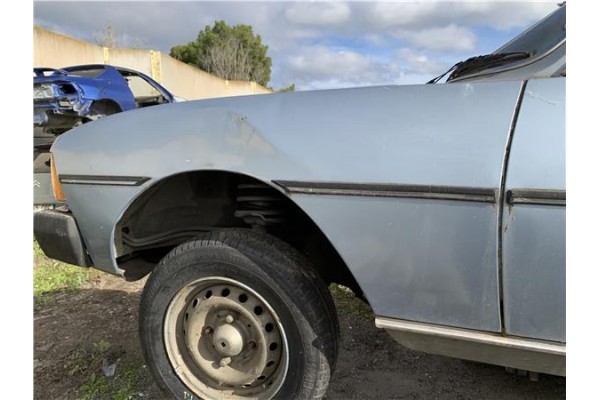 Recambio de aleta delantero izquierda para peugeot 604 2.3 srd-turbo referencia OEM IAM 784146  