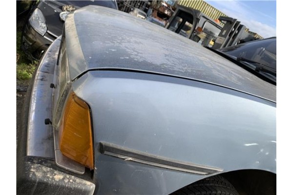 Recambio de aleta delantero izquierda para peugeot 604 2.3 srd-turbo referencia OEM IAM 784146  