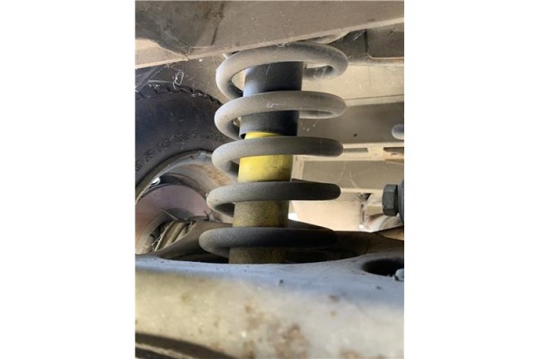 Recambio de amortiguador trasero derecho para peugeot 604 2.3 srd-turbo referencia OEM IAM 520568  