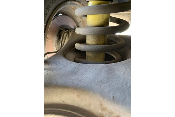 Recambio de amortiguador trasero derecho para peugeot 604 2.3 srd-turbo referencia OEM IAM 520568  