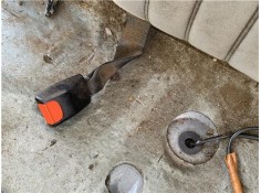 Recambio de anclaje cinturon trasero izquierdo para peugeot 604 2.3 srd-turbo referencia OEM IAM 897591  