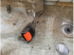 Recambio de anclaje cinturon trasero izquierdo para peugeot 604 2.3 srd-turbo referencia OEM IAM 897591  