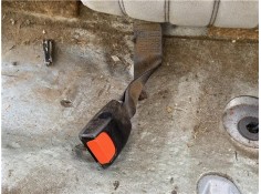 Recambio de anclaje cinturon trasero izquierdo para peugeot 604 2.3 srd-turbo referencia OEM IAM 897591  