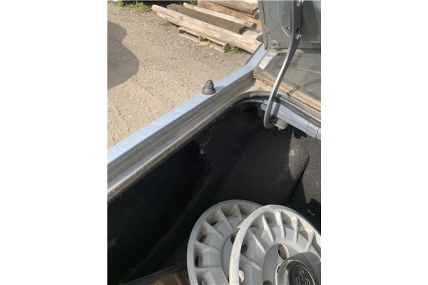 Recambio de antena electrica para peugeot 604 2.3 srd-turbo referencia OEM IAM 9716C4  