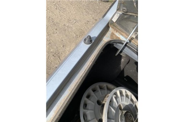 Recambio de antena electrica para peugeot 604 2.3 srd-turbo referencia OEM IAM 9716C4  