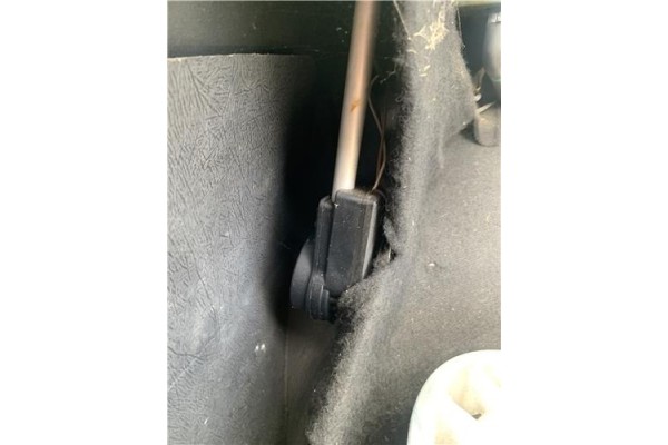 Recambio de antena electrica para peugeot 604 2.3 srd-turbo referencia OEM IAM 9716C4  