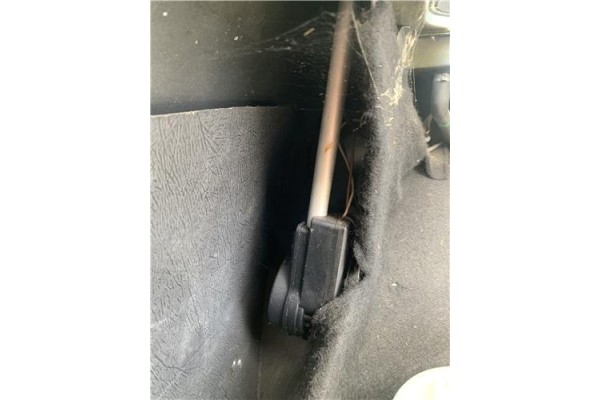 Recambio de antena electrica para peugeot 604 2.3 srd-turbo referencia OEM IAM 9716C4  