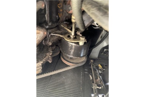 Recambio de bomba servodireccion para peugeot 604 2.3 srd-turbo referencia OEM IAM 400368  