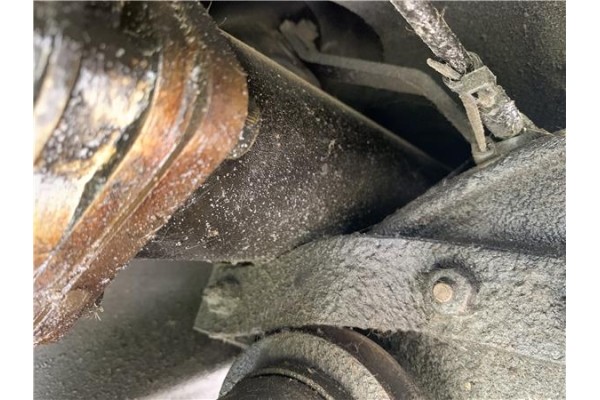 Recambio de cardan trasero para peugeot 604 2.3 srd-turbo referencia OEM IAM 147XD2S  