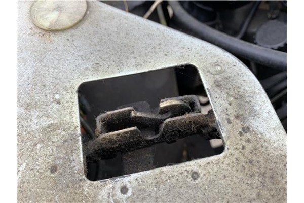 Recambio de cerradura capo para peugeot 604 2.3 srd-turbo referencia OEM IAM 793434  