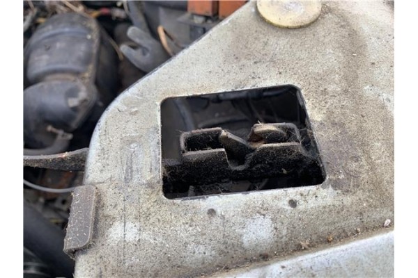 Recambio de cerradura capo para peugeot 604 2.3 srd-turbo referencia OEM IAM 793434  