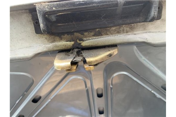 Recambio de cerradura porton para peugeot 604 2.3 srd-turbo referencia OEM IAM 147XD2S  