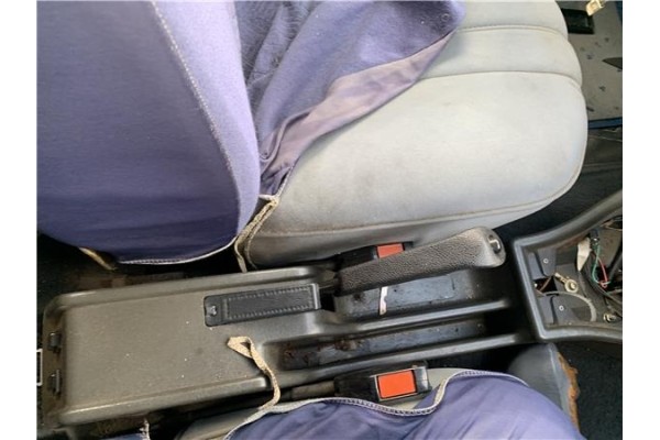 Recambio de consola para peugeot 604 2.3 srd-turbo referencia OEM IAM 147XD2S  