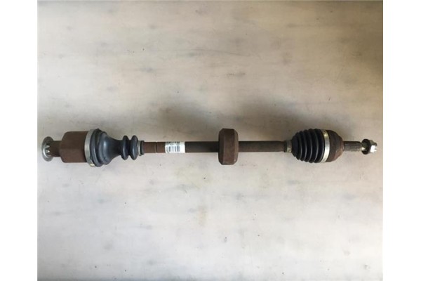 Recambio de palier delantero derecho para renault twingo ii 1.2 authentique referencia OEM IAM 8200684084 5719 8200341698 , RENA