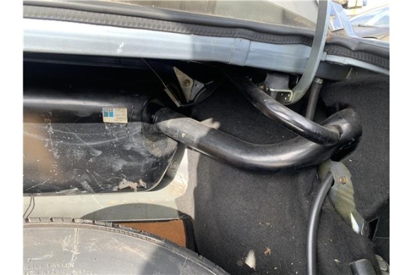 Recambio de deposito combustible para peugeot 604 2.3 srd-turbo referencia OEM IAM 150631  