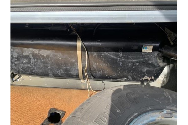 Recambio de deposito combustible para peugeot 604 2.3 srd-turbo referencia OEM IAM 150631  