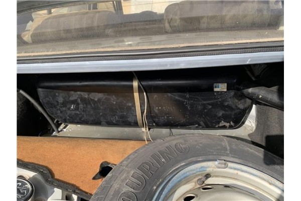 Recambio de deposito combustible para peugeot 604 2.3 srd-turbo referencia OEM IAM 150631  